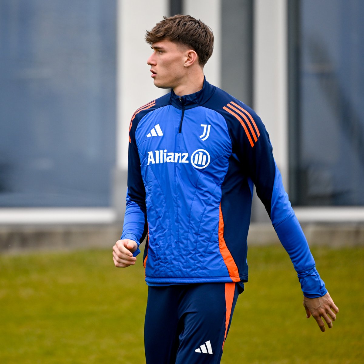 Nicolò Savona, difensore della Juventus (foto Juventus sito web)