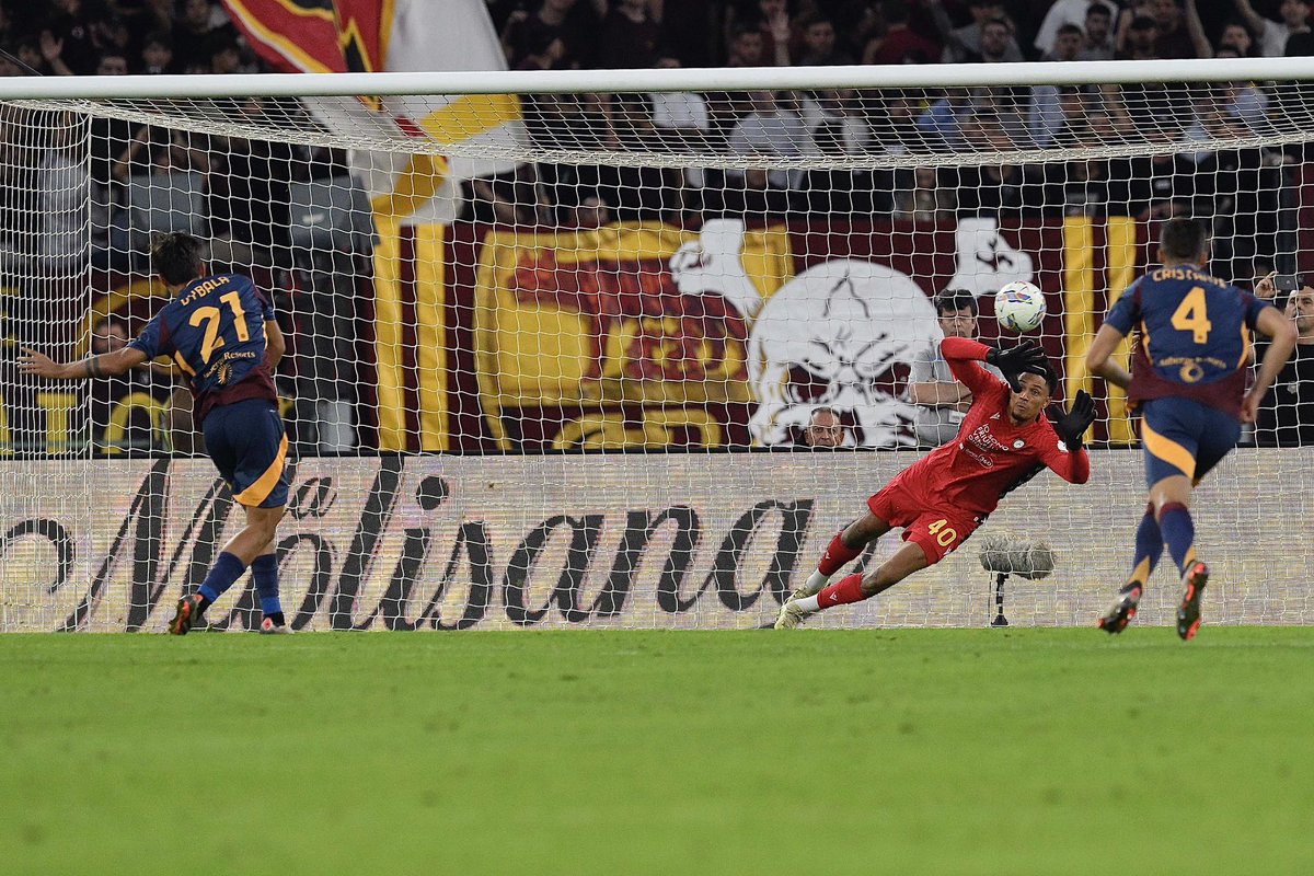 Maduka Okoye, portiere dell'Udinese (foto x Okoye)