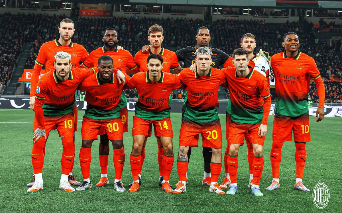 AC Milan, foto di squadra (foto X AC Milan)