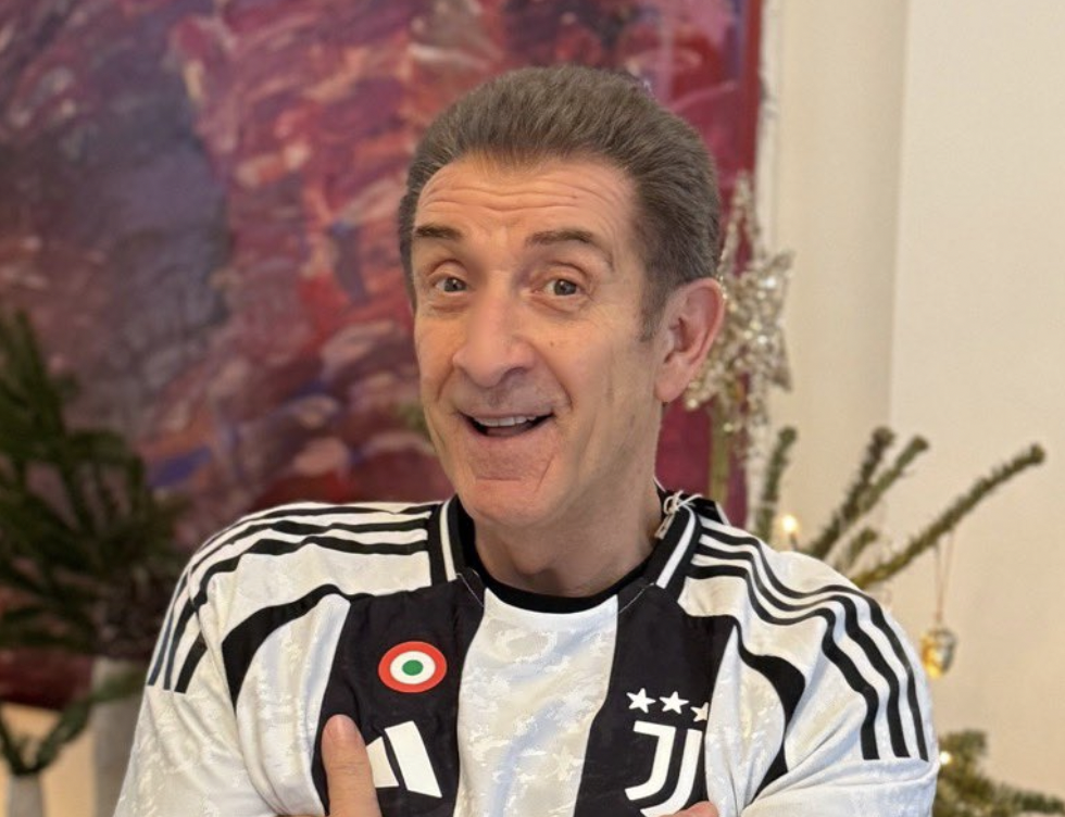 Ezio Greggio, volto noto della TV di fede Juventus (foto X Ezio Greggio)