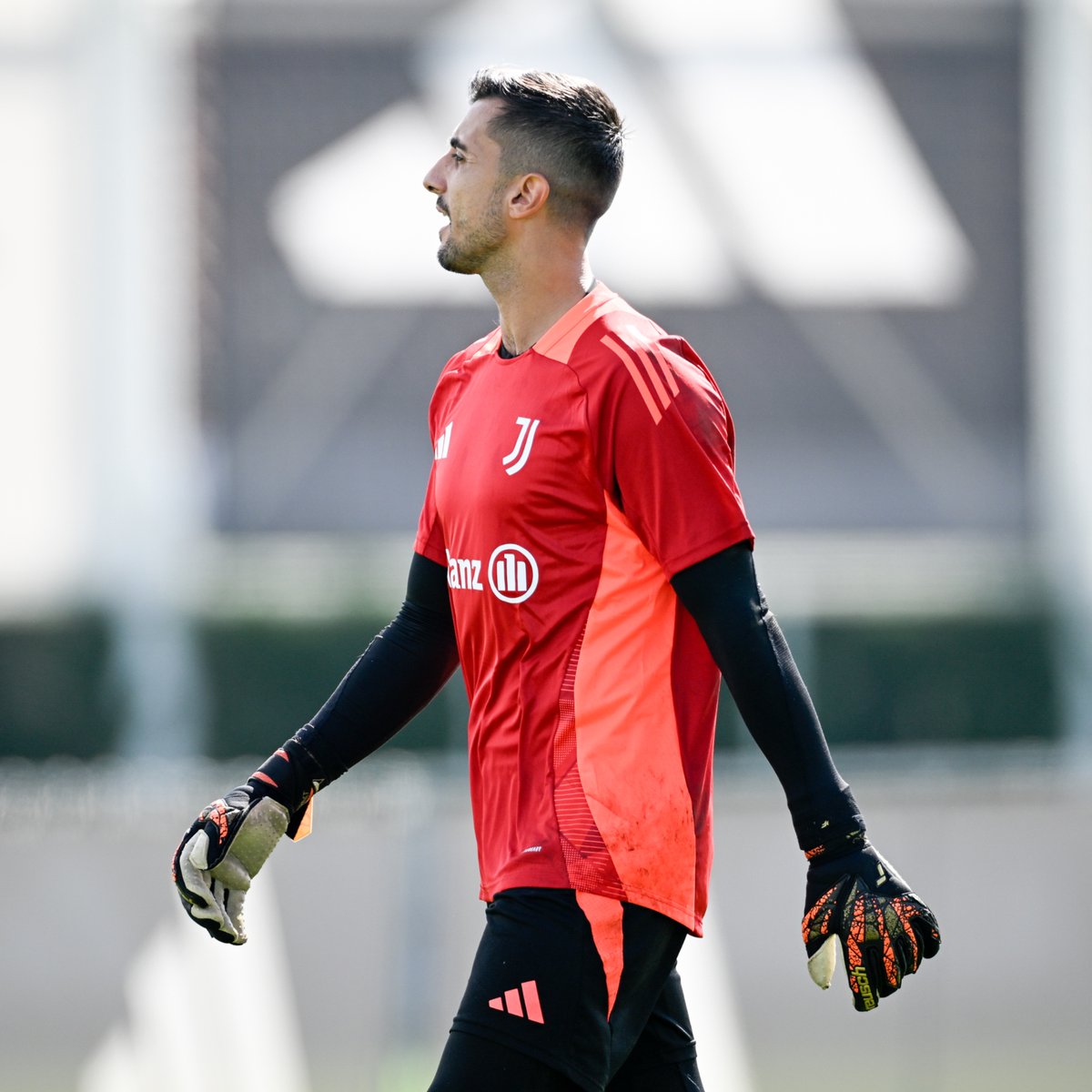 Mattia Perin, portiere della Juventus (foto Juventus)