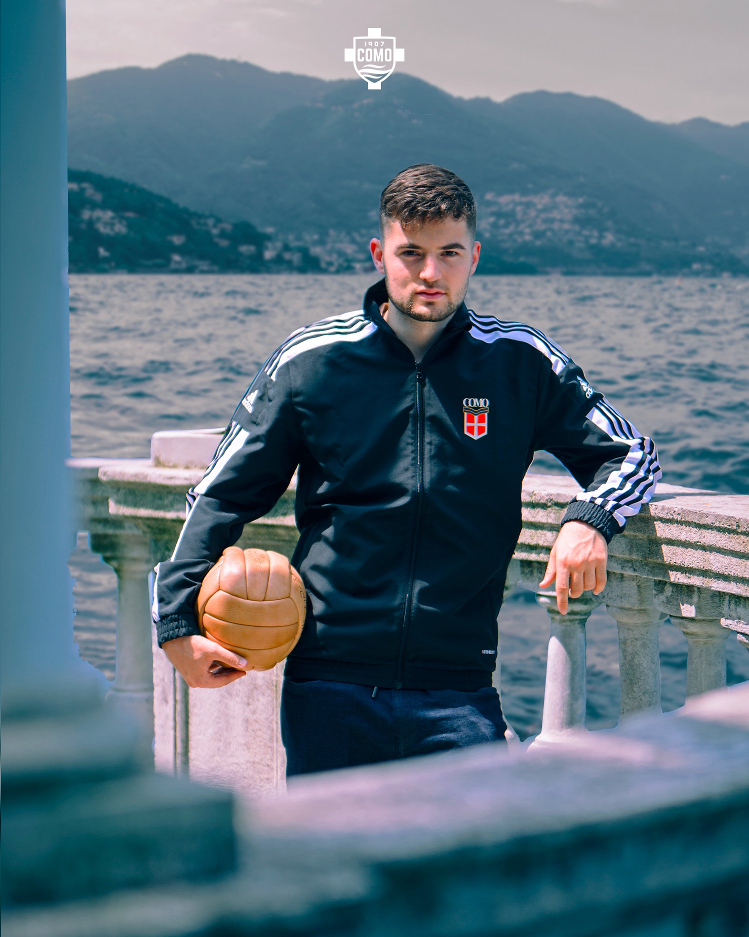 Martin Baturina, trequartista del Como (foto Como)