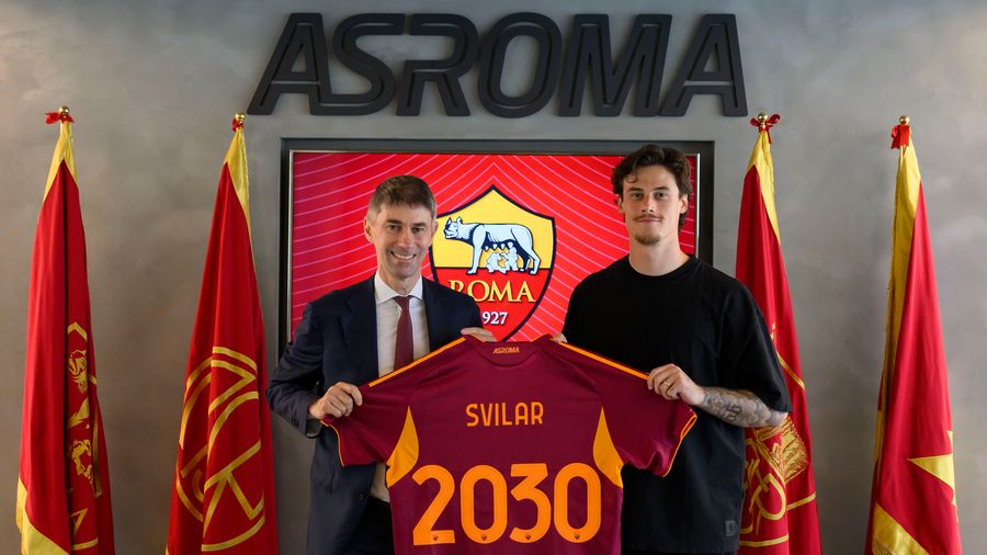 Mile Svilar, portiere della Roma (foto Roma)