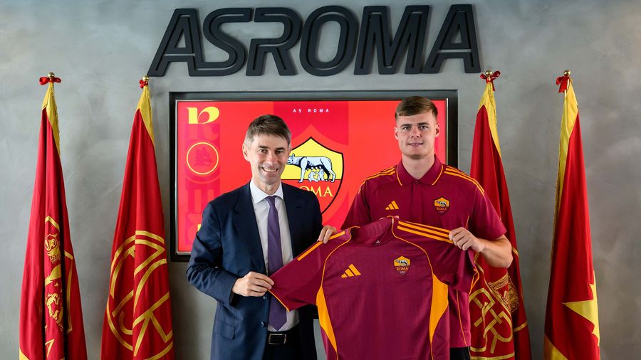 Evan Ferguson, nuovo attaccante della Roma (foto AS Roma)