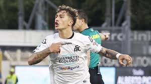 Salvatore Esposito, centrocampista de lo Spezia (foto Spezia)