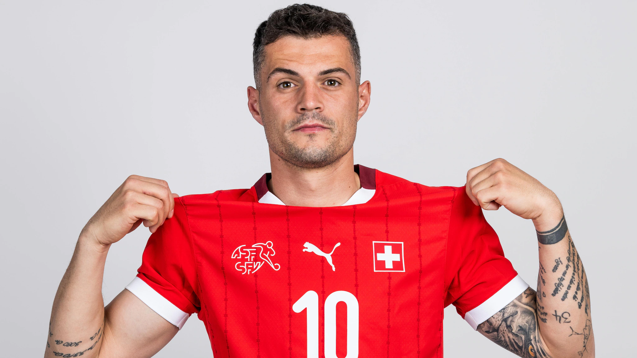 Granit Xhaka, centrocampista svizzero (foto UEFA)