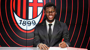 Yunus Musah, centrocampista classe 2002 del Milan (foto milan)
