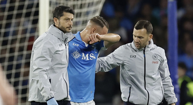 Stanislav Lobotka out per un mese