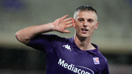 Gudmundsson, centrocampista della Fiorentina