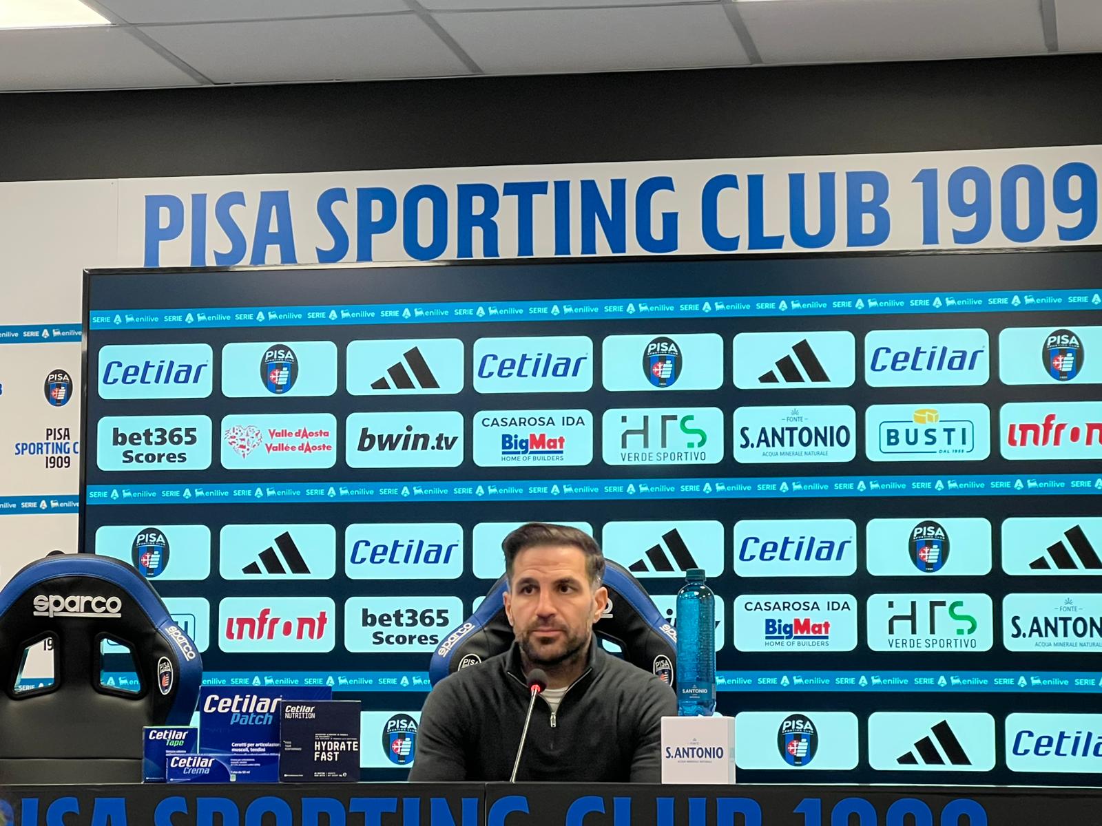 Cesc Fabregas in conferenza stampa